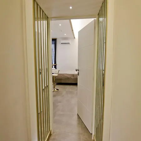 Bed & Breakfast Dante Luxury 4*
