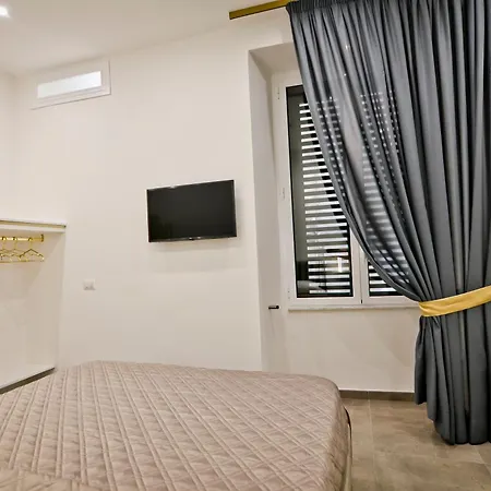 Bed & Breakfast Dante Luxury Neapol