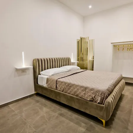 Dante Luxury Neapel