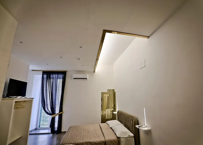 Frühstückspension Dante Luxury Neapel