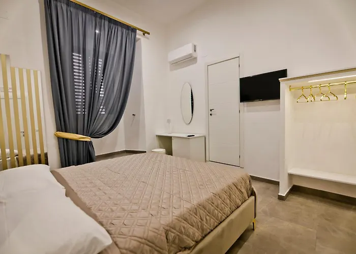 Dante Luxury Frühstückspension Neapel